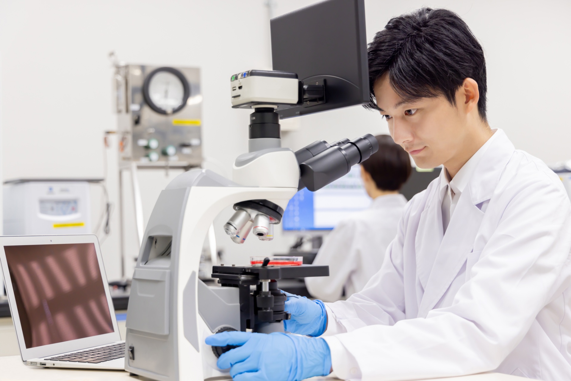充実した福利厚生を
用意して経験者を歓迎